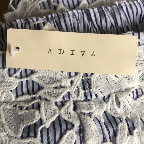 Adiva NWT Two Piece Shorts & Top Set Blue and White Stripe Lace Overlay Small - Picture 7 of 7
